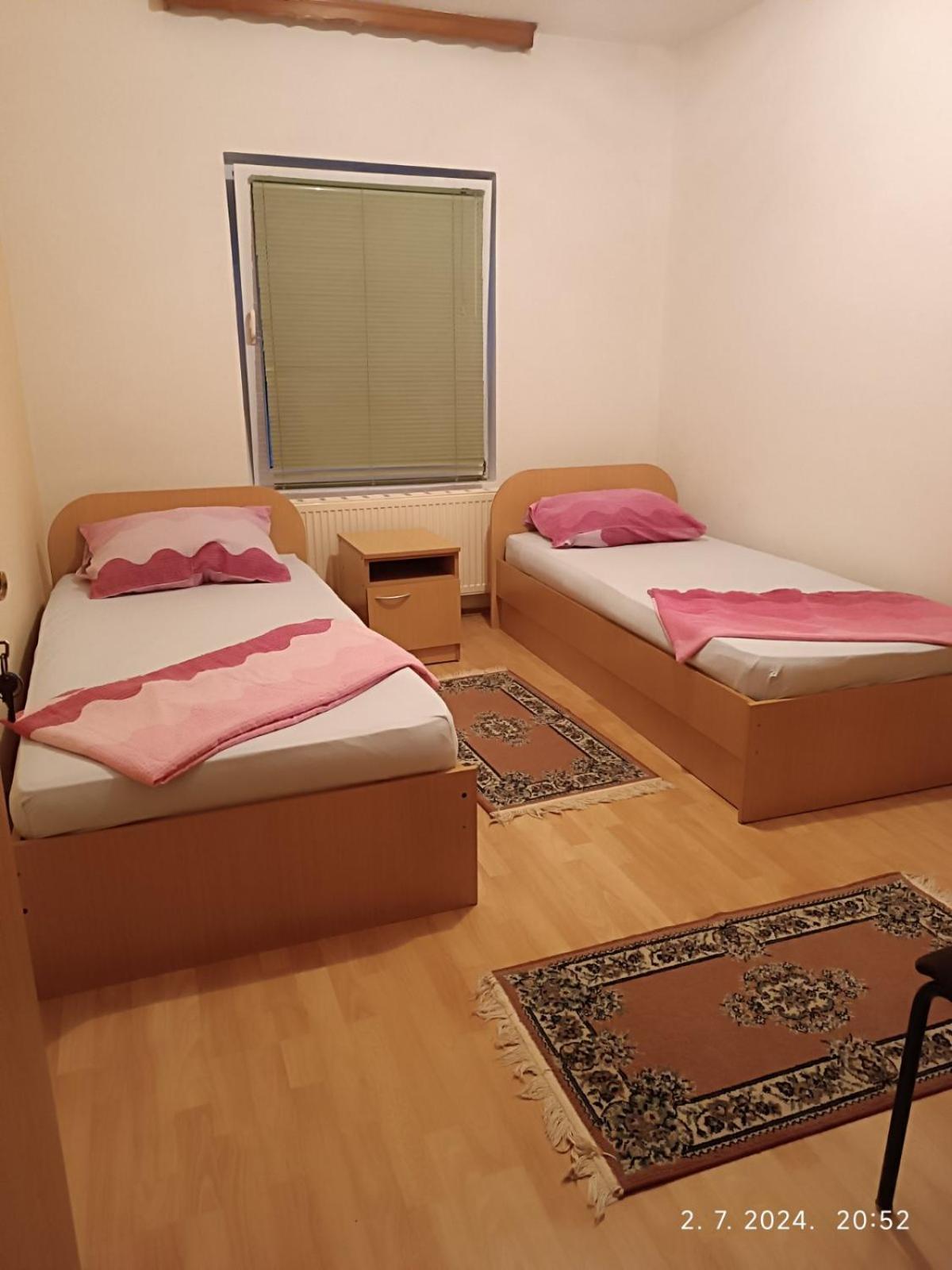Apartman Asi Lejlighed Mostar Eksteriør billede